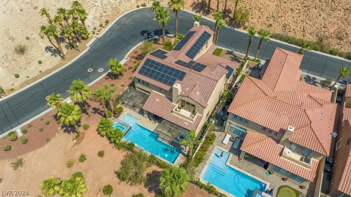 3 Al Castello Court