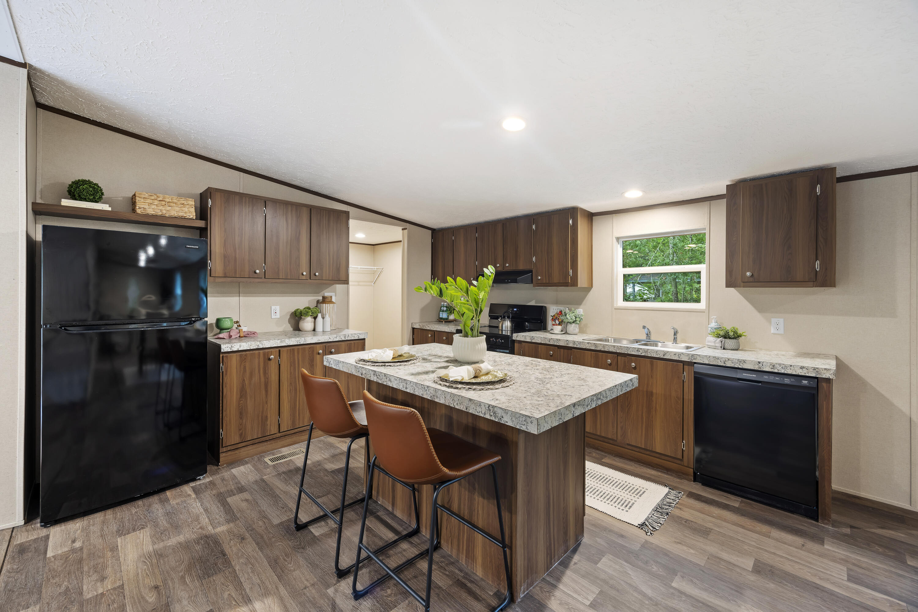 6164 Smith Road