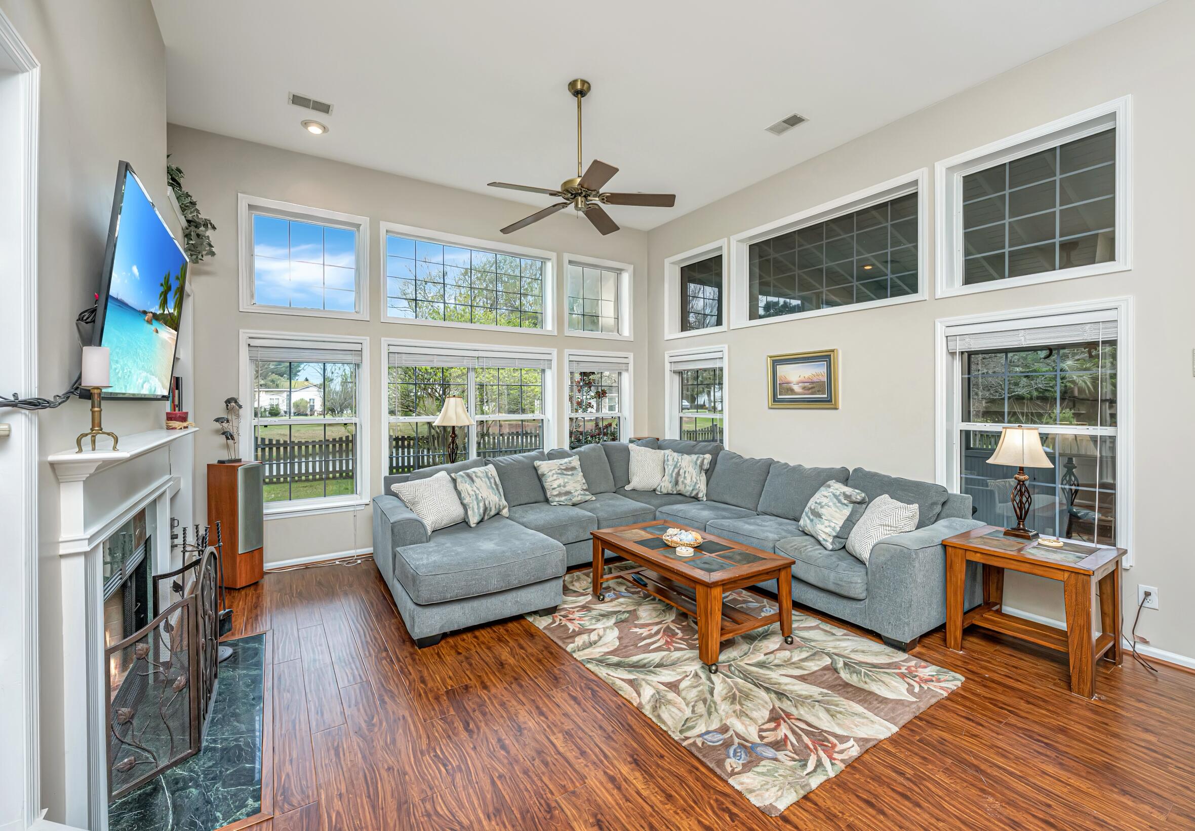 1657 Pin Oak Cut