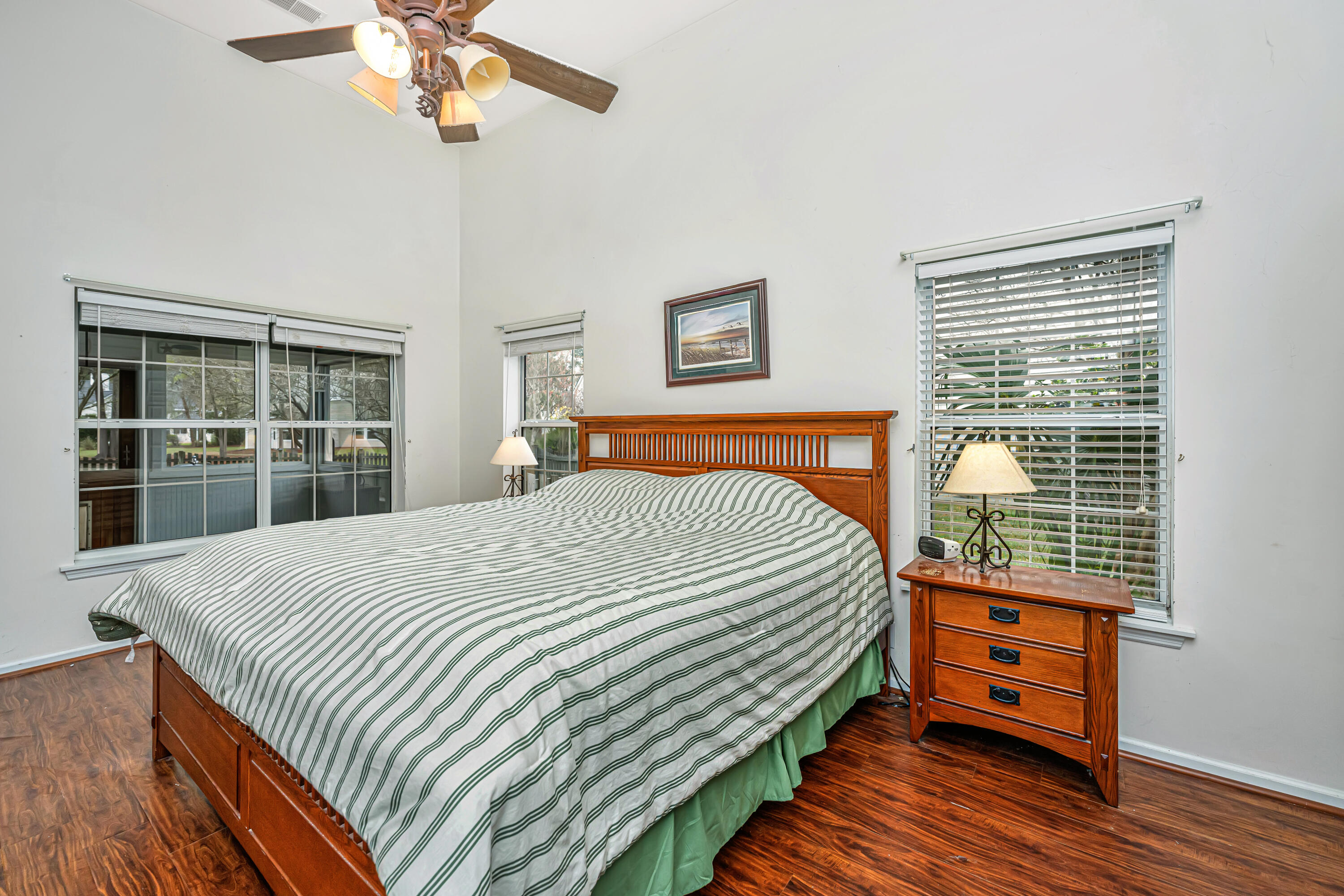1657 Pin Oak Cut