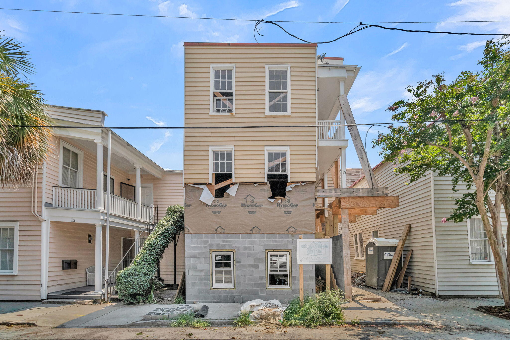 10 1/2 Trapman Street