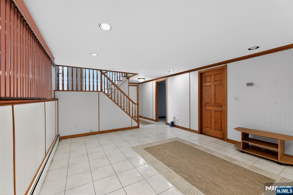228 Shaw Place