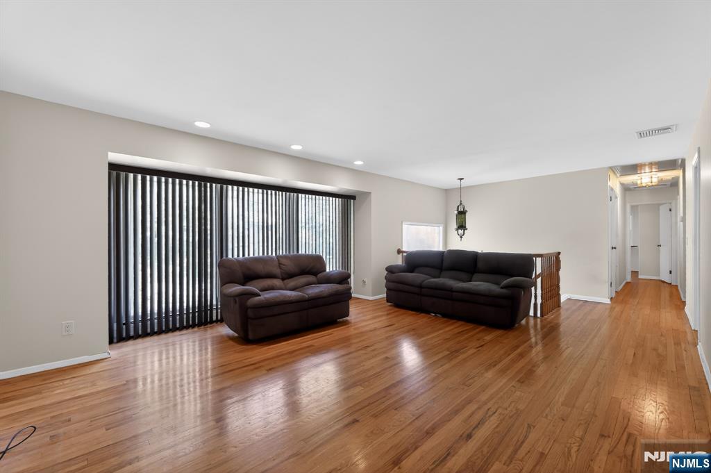228 Shaw Place