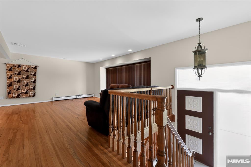 228 Shaw Place