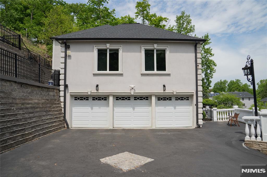 207 Eileen Drive