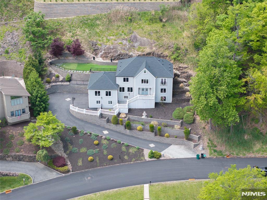 207 Eileen Drive