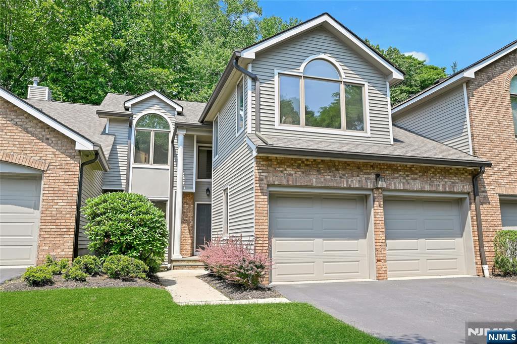 91 Lakeview Drive