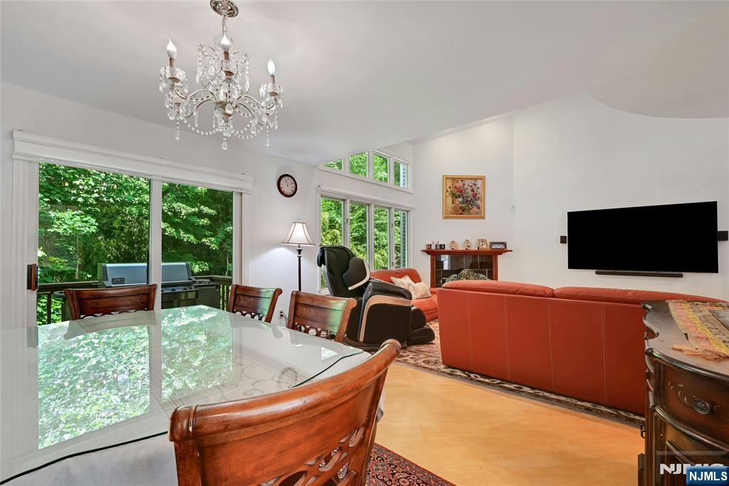 91 Lakeview Drive