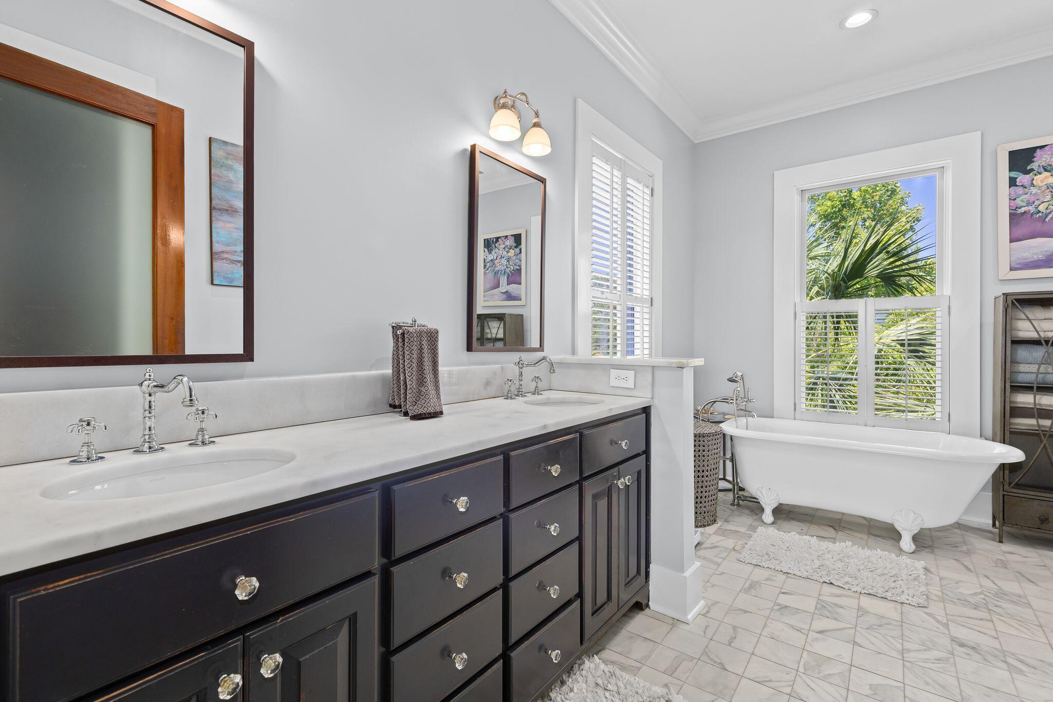 4660 Cedar Island Court