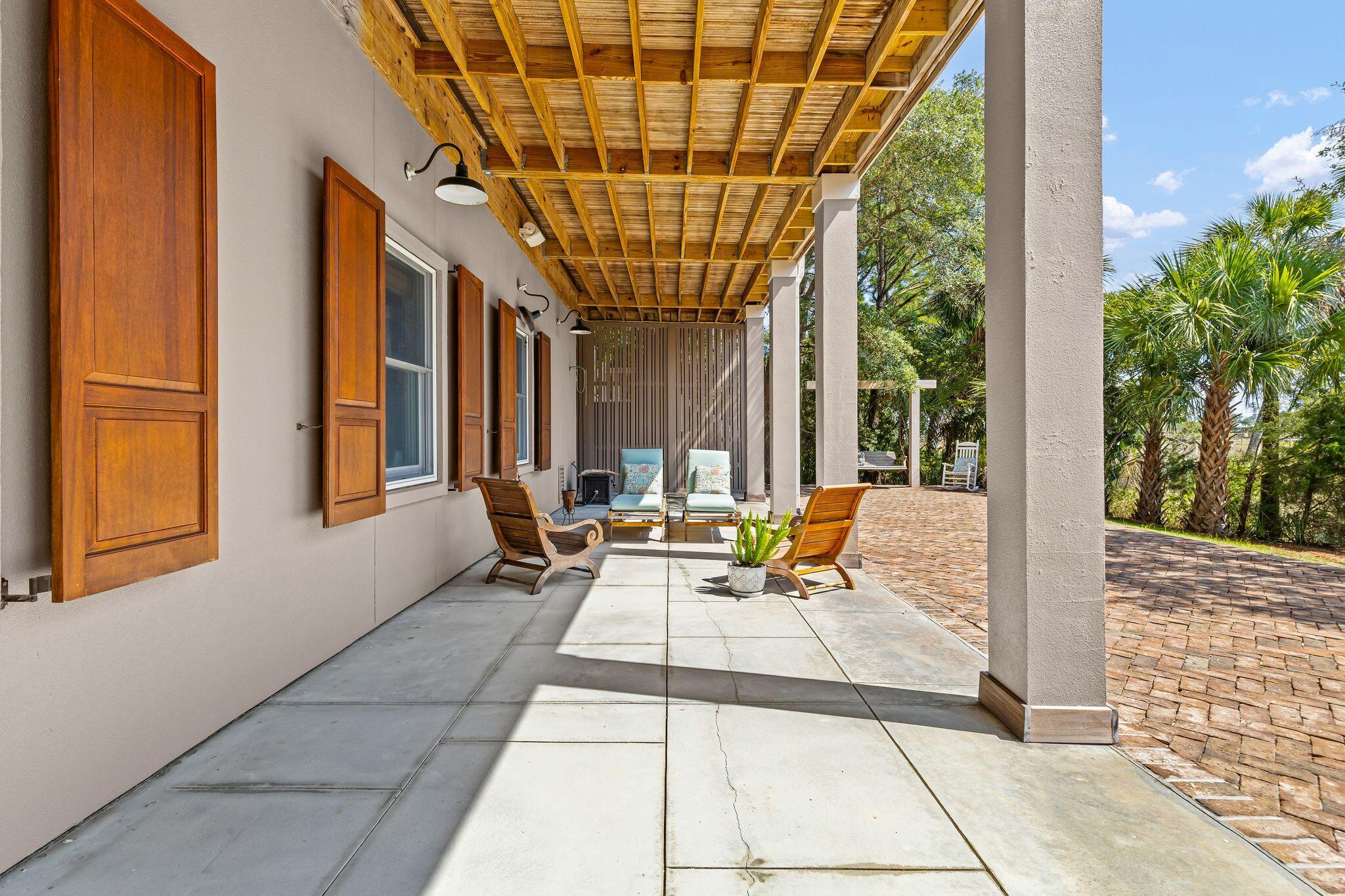 4660 Cedar Island Court