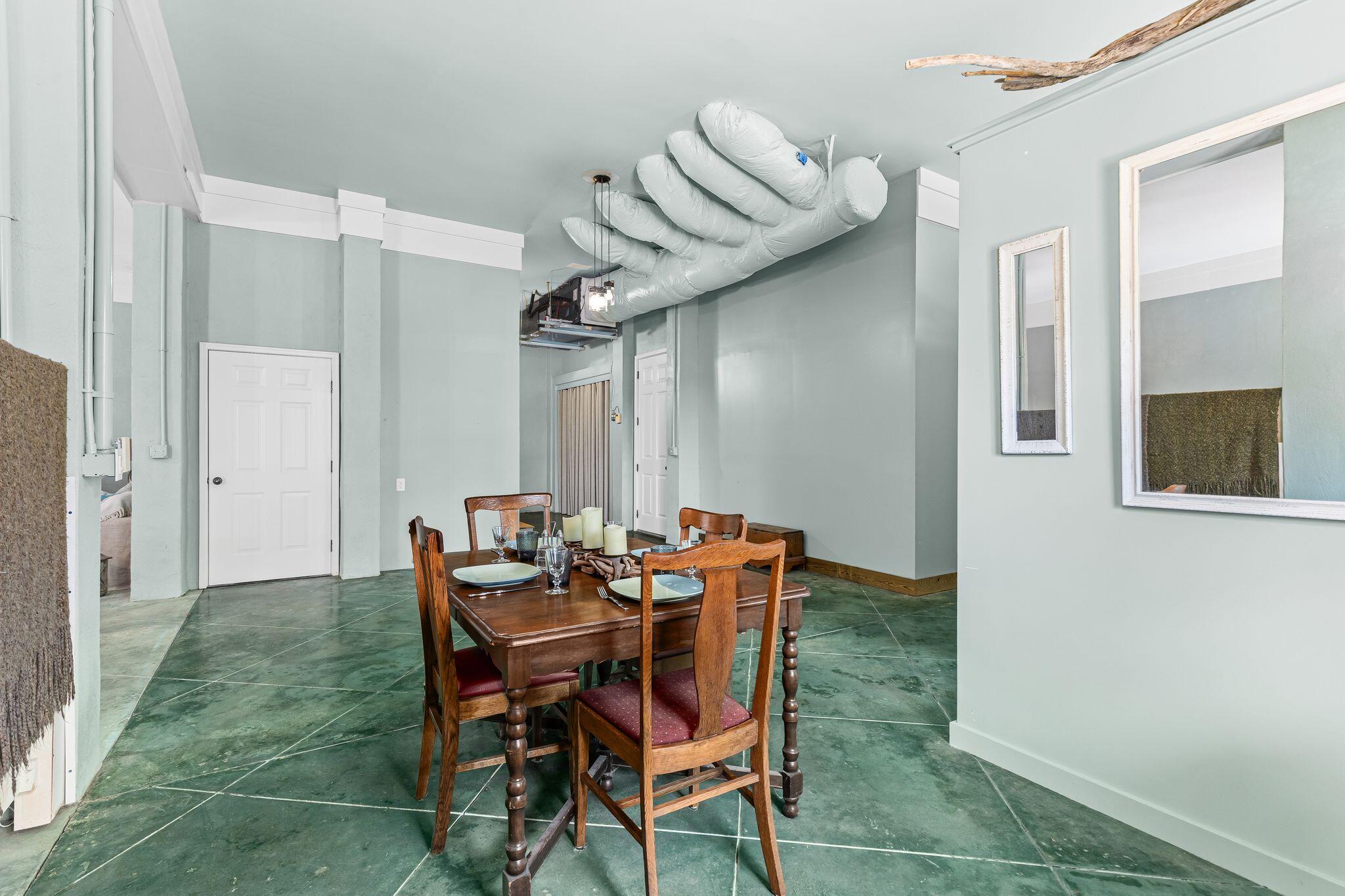 4660 Cedar Island Court