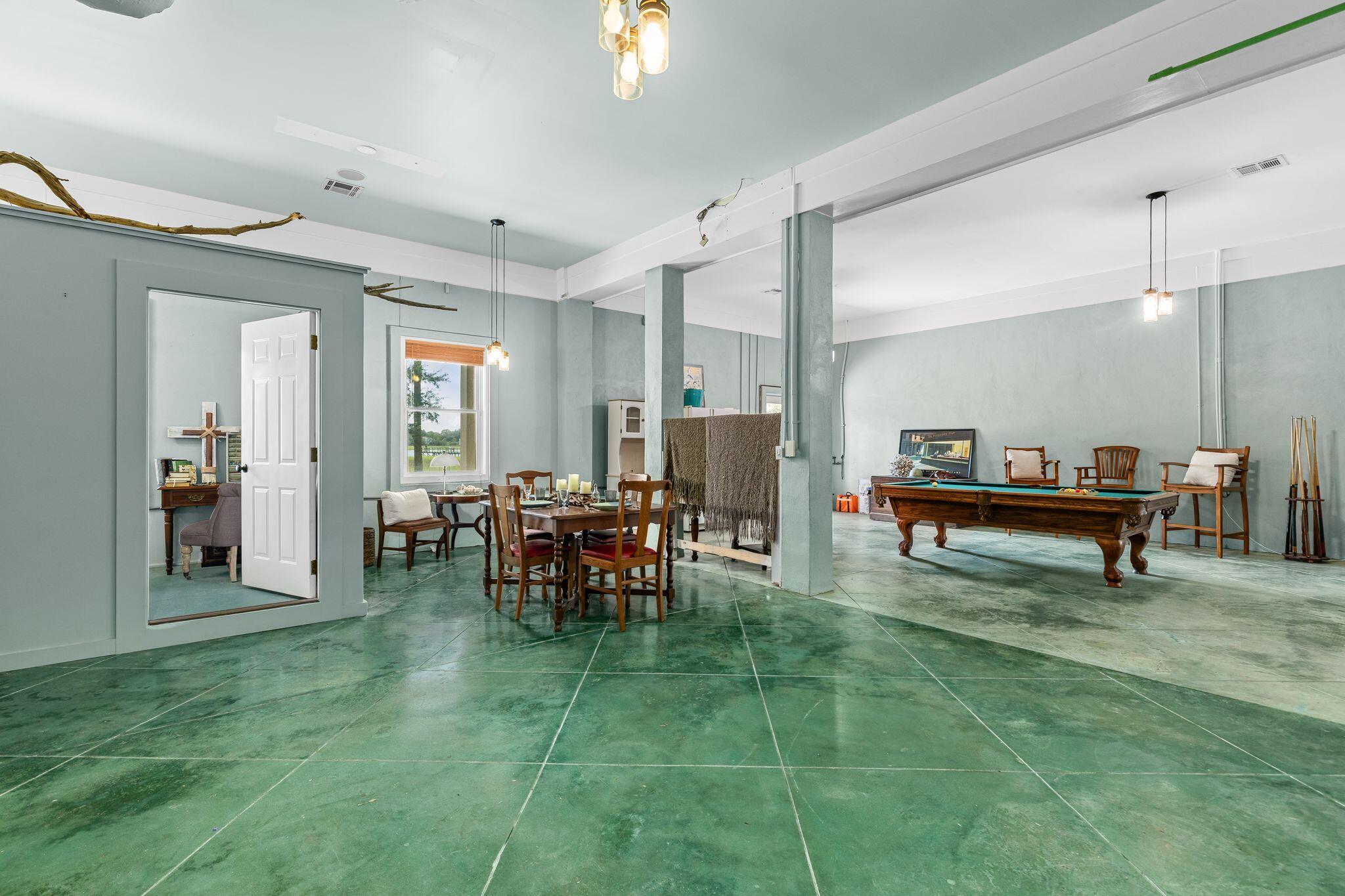 4660 Cedar Island Court