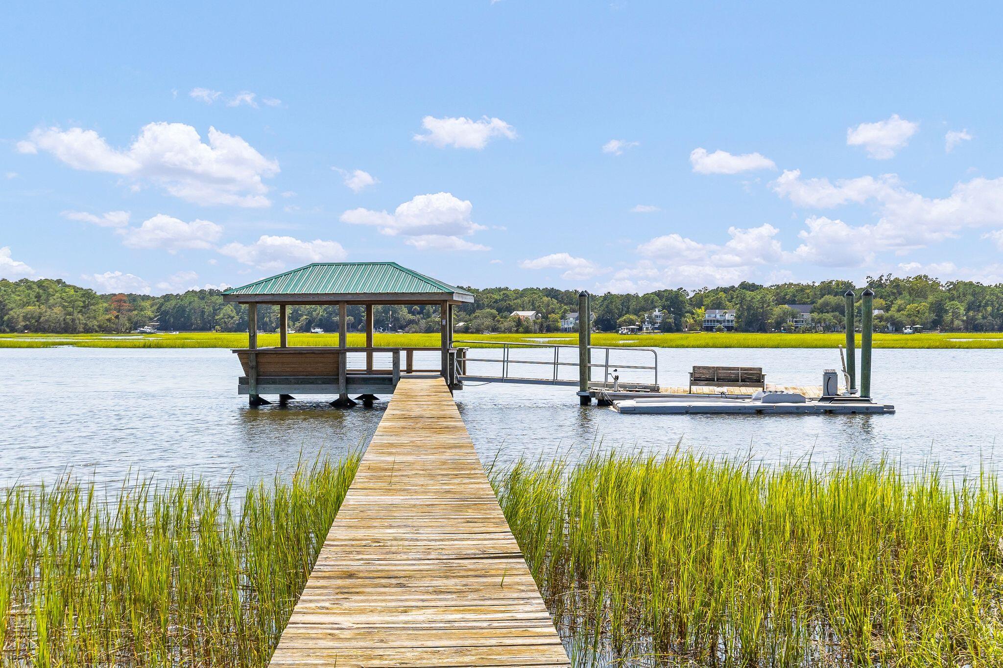 4660 Cedar Island Court