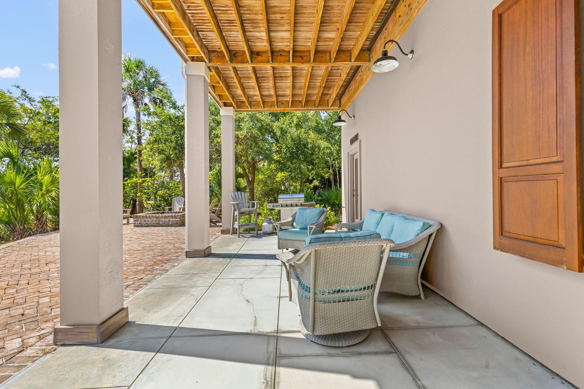 4660 Cedar Island Court