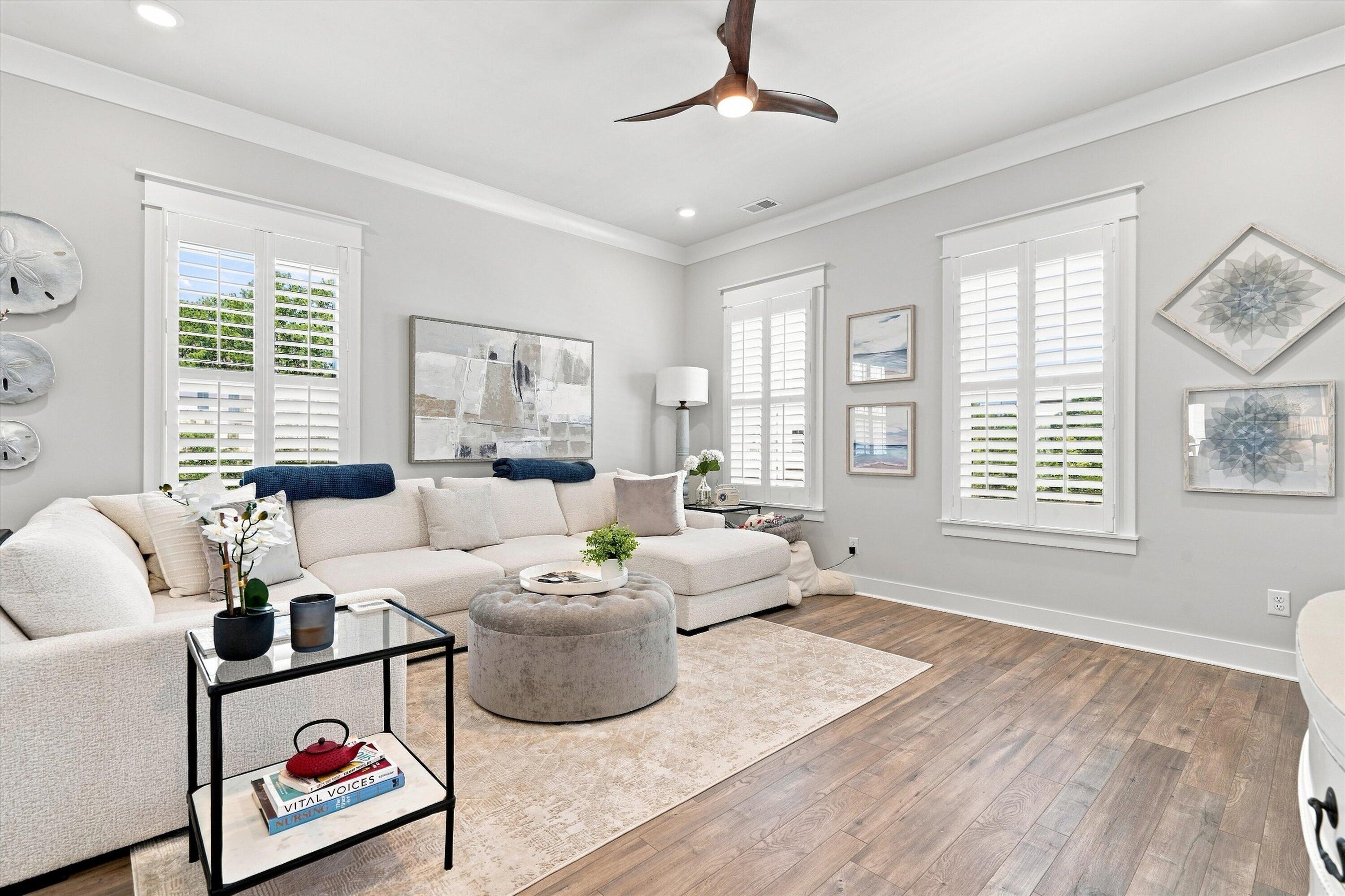 806 Kings Oak Court Unit 8