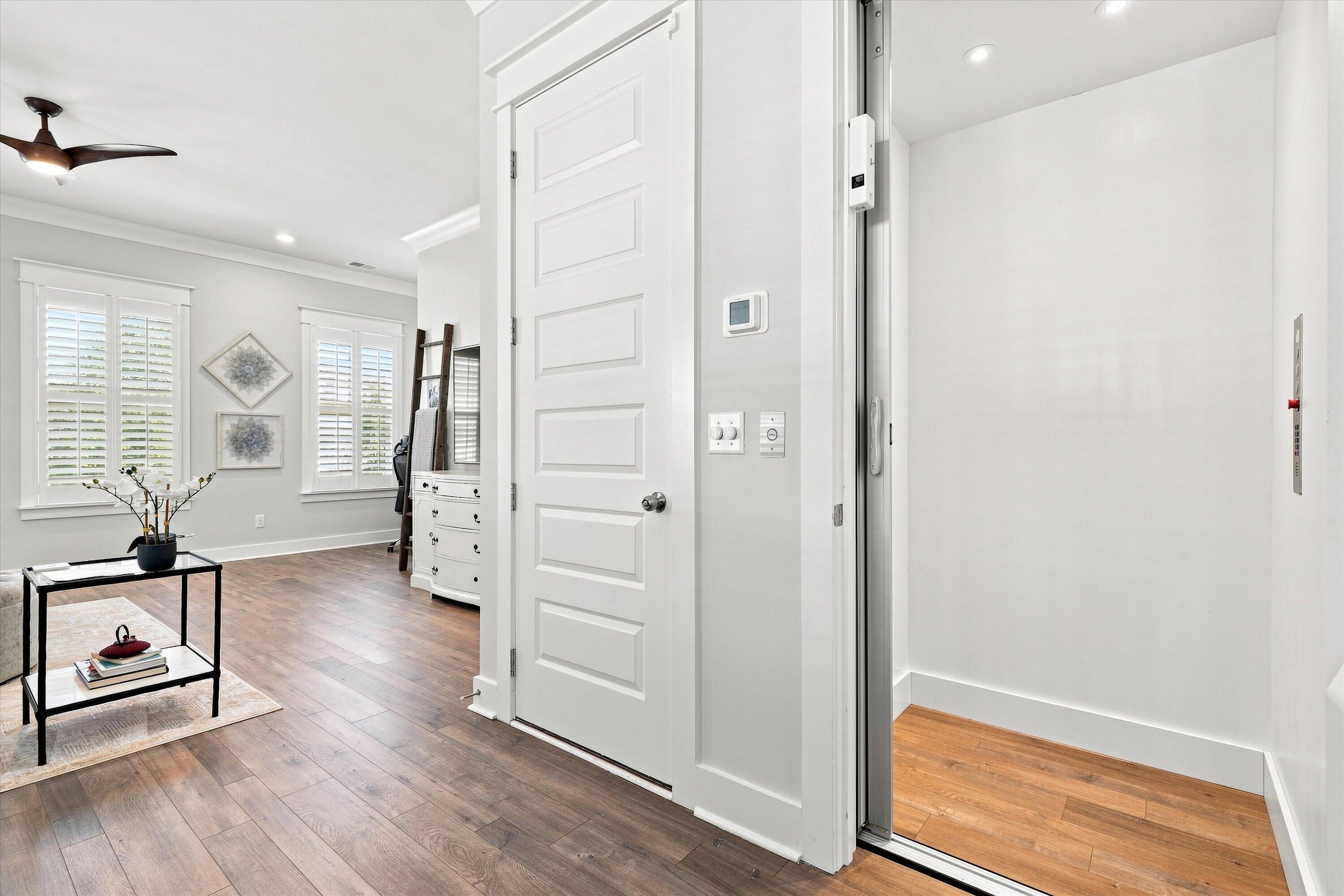 806 Kings Oak Court Unit 8