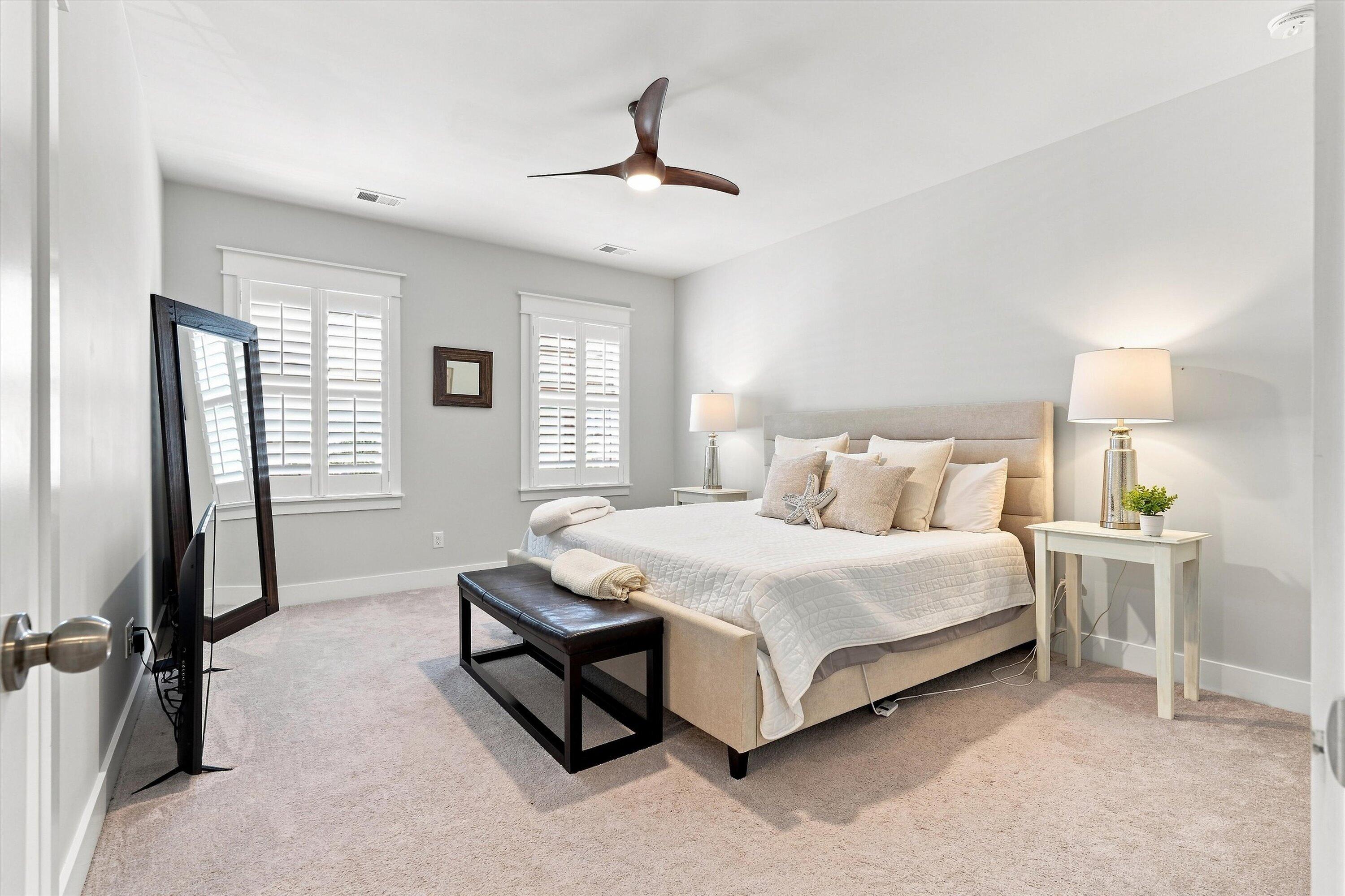 806 Kings Oak Court Unit 8
