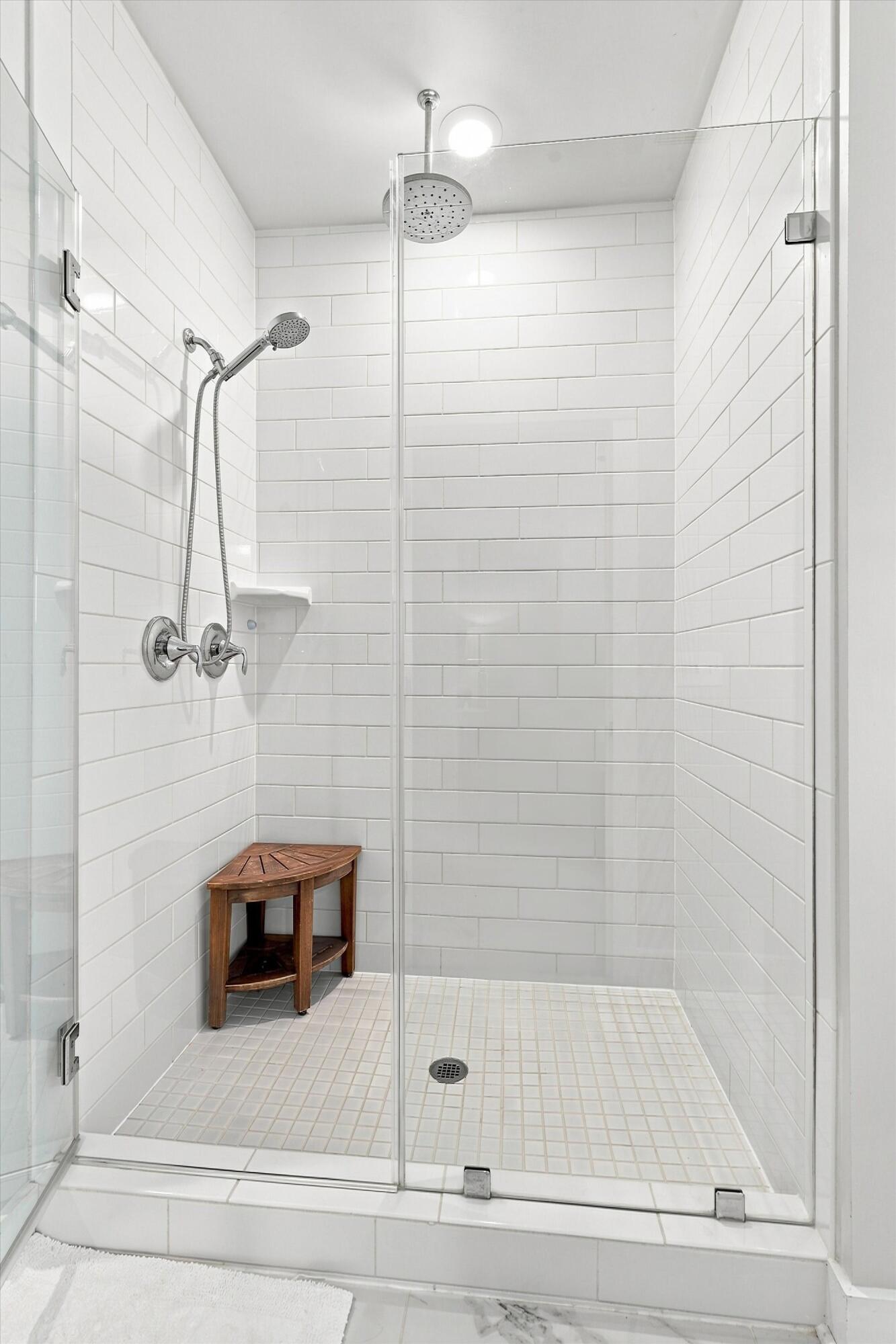 806 Kings Oak Court Unit 8