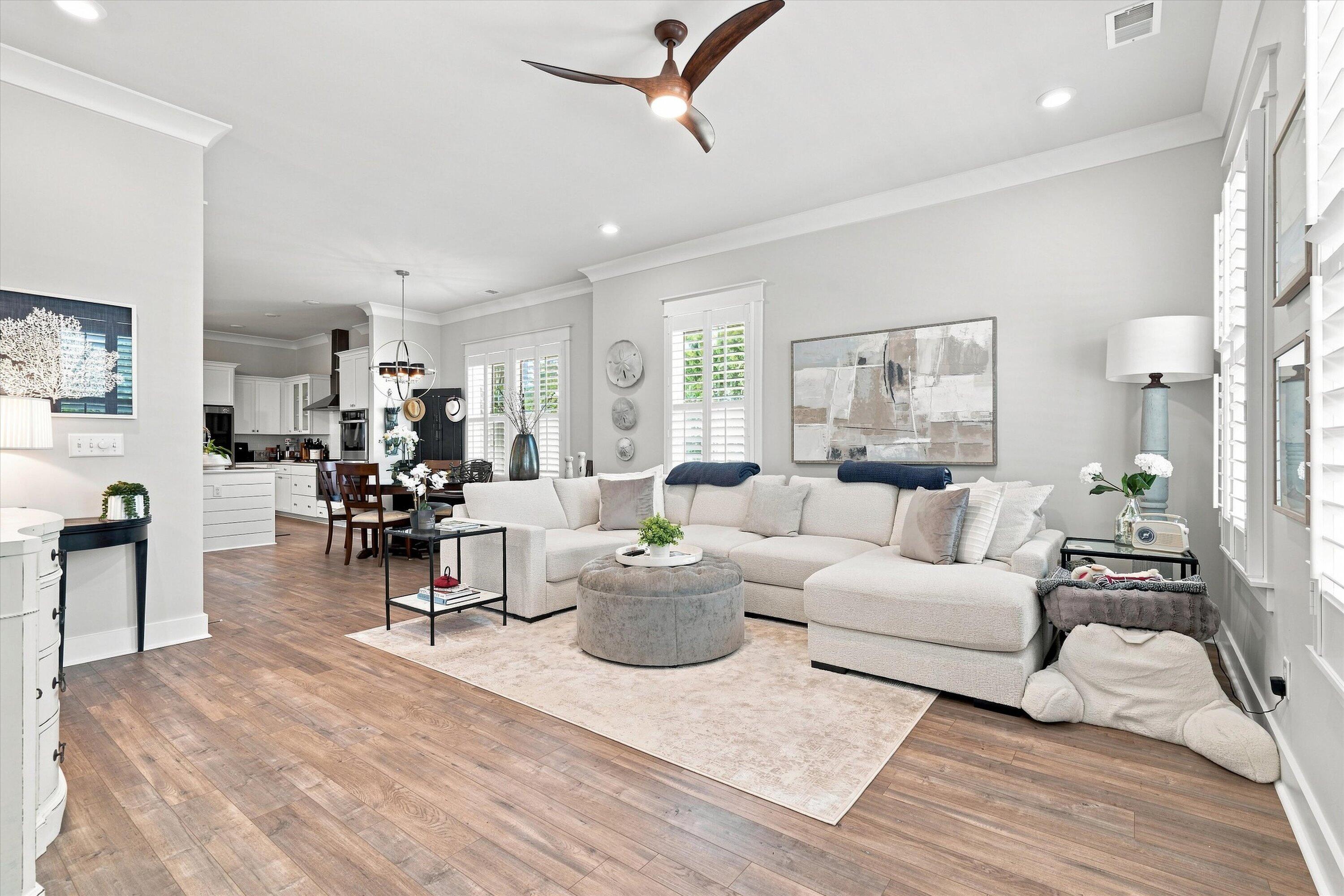 806 Kings Oak Court Unit 8