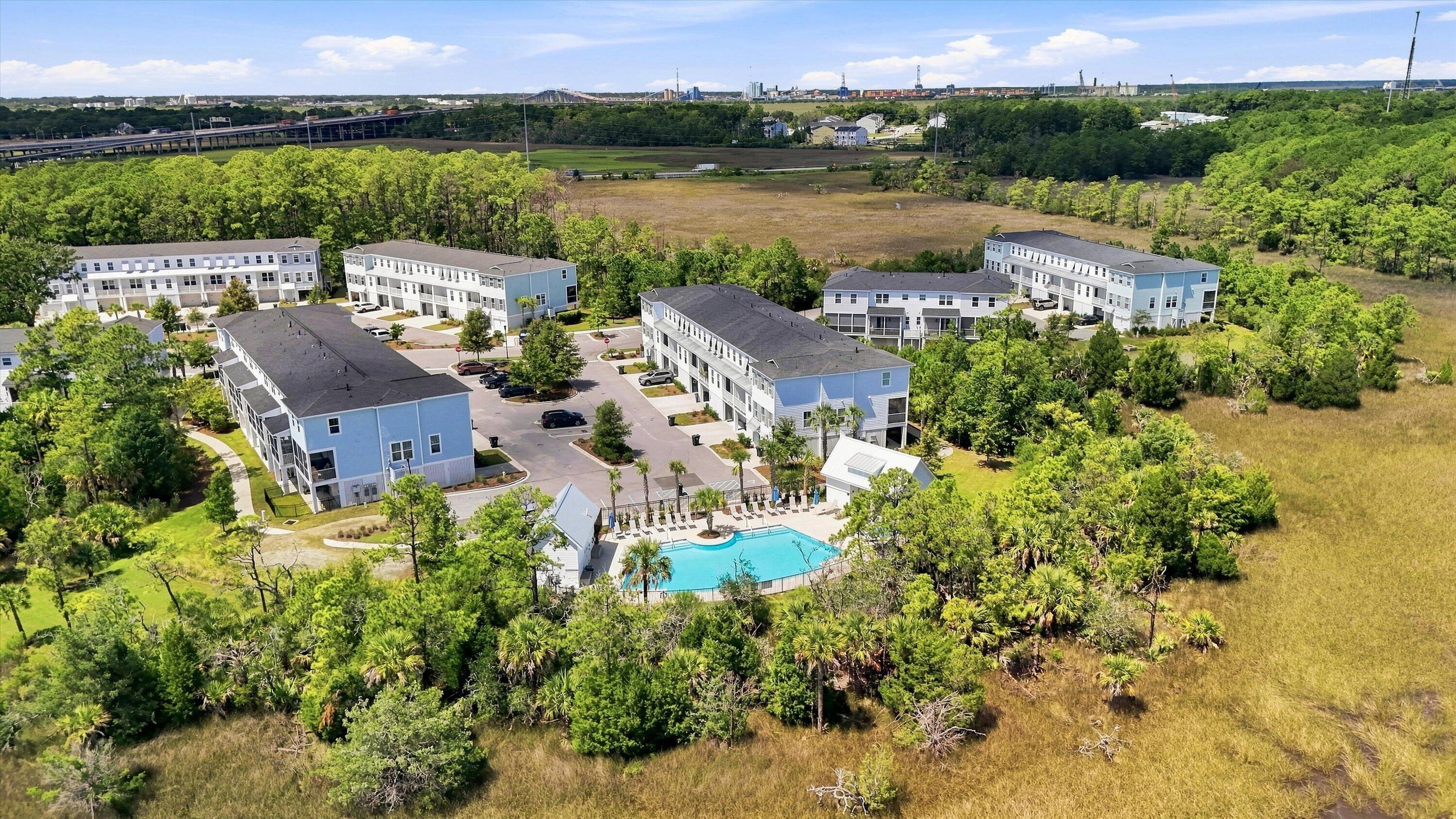 806 Kings Oak Court Unit 8
