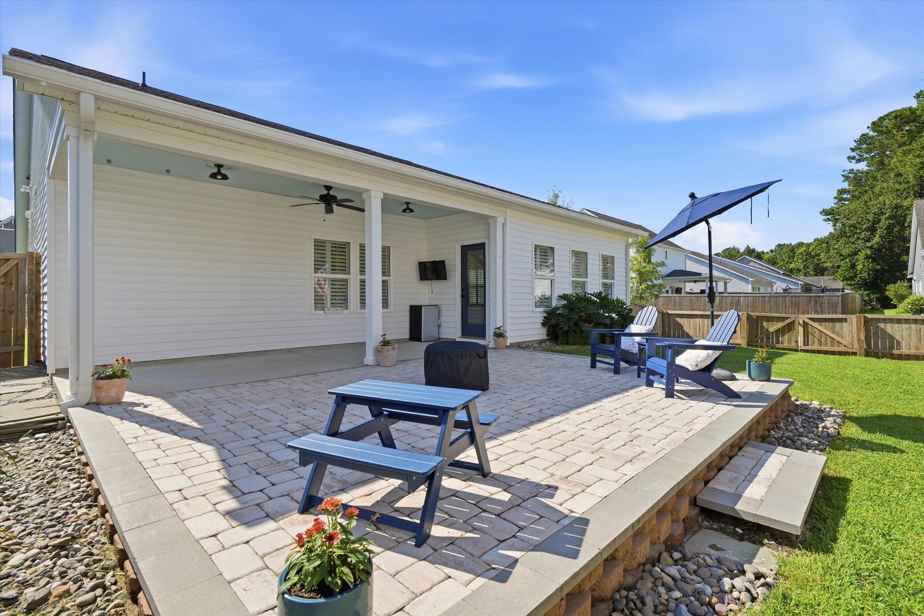 1559 Thin Pine Drive