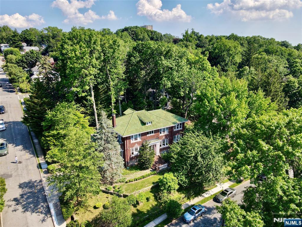 155 Paulin Boulevard