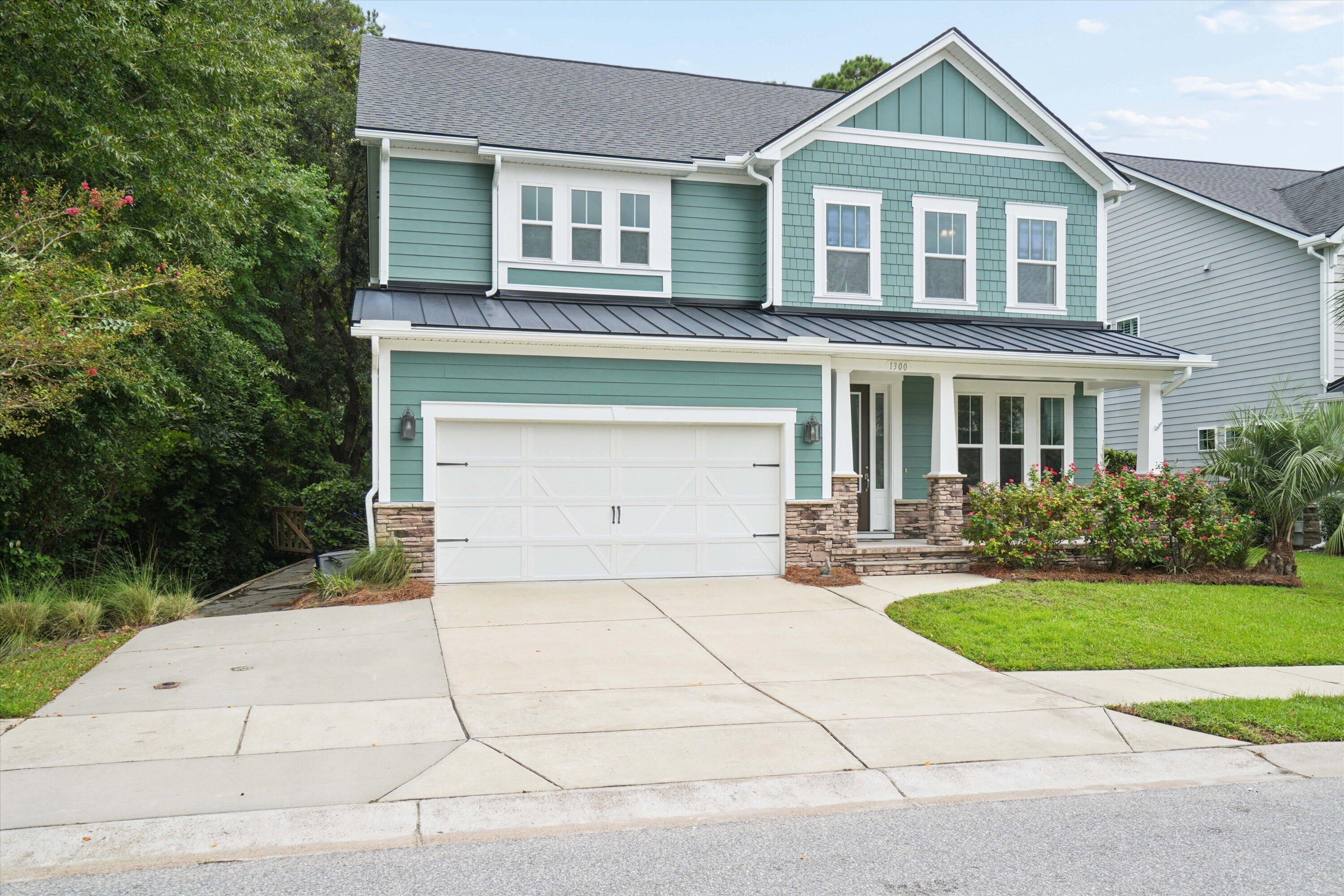1300 Enfield Lane