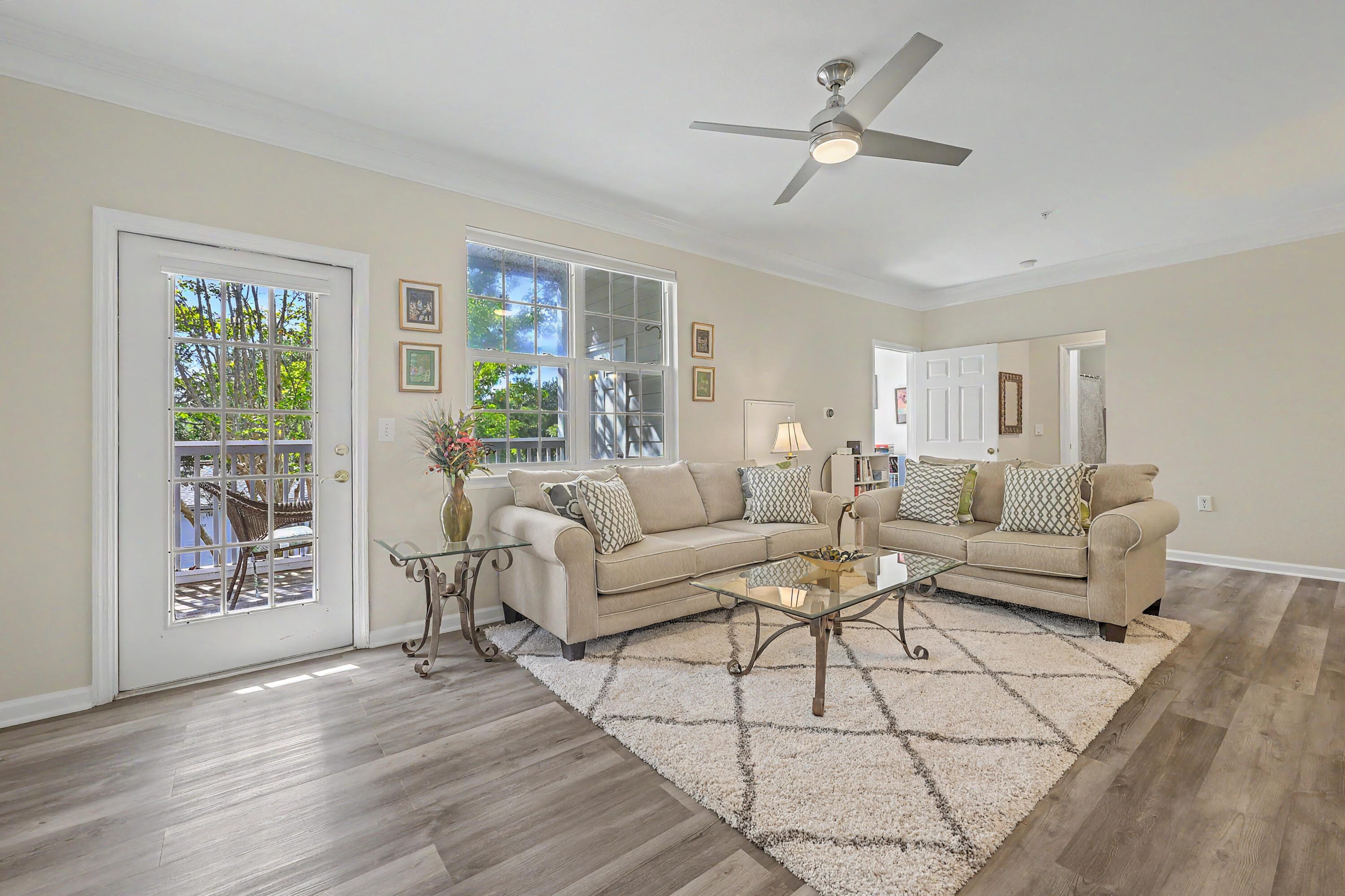 1483 Cambridge Lakes Drive Unit 201c