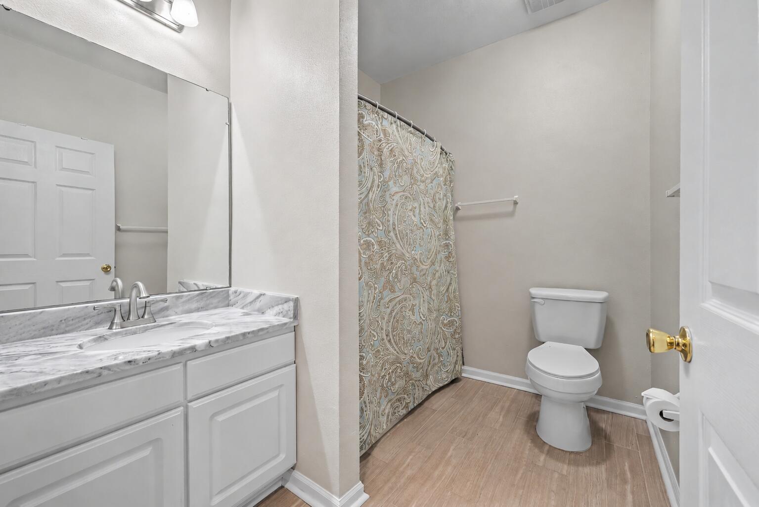 1483 Cambridge Lakes Drive Unit 201c