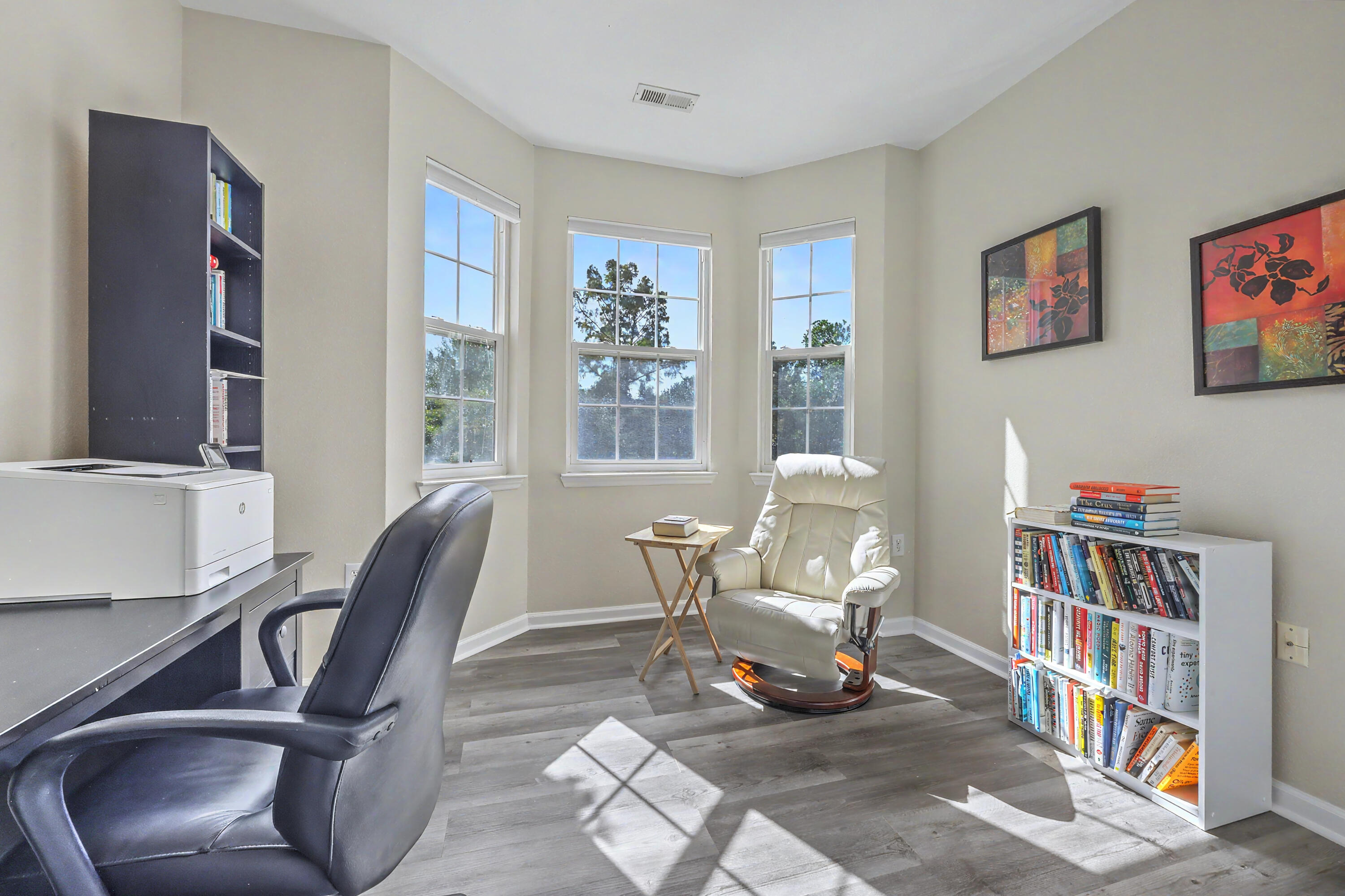 1483 Cambridge Lakes Drive Unit 201c