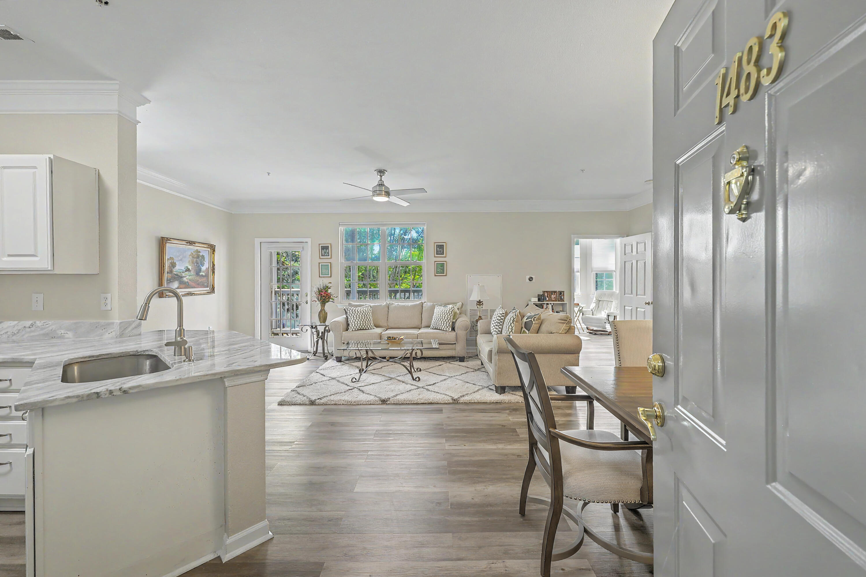 1483 Cambridge Lakes Drive Unit 201c