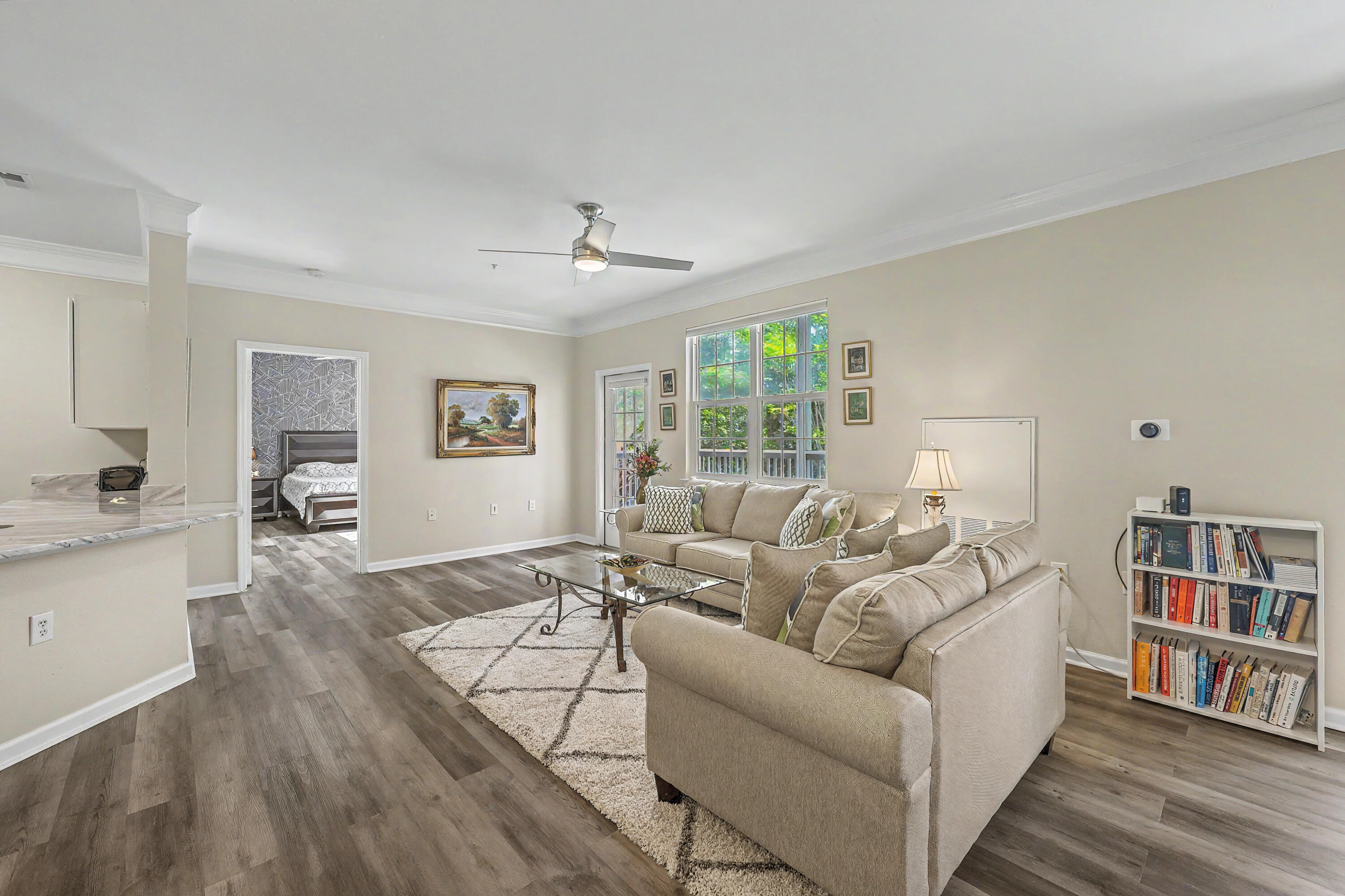 1483 Cambridge Lakes Drive Unit 201c