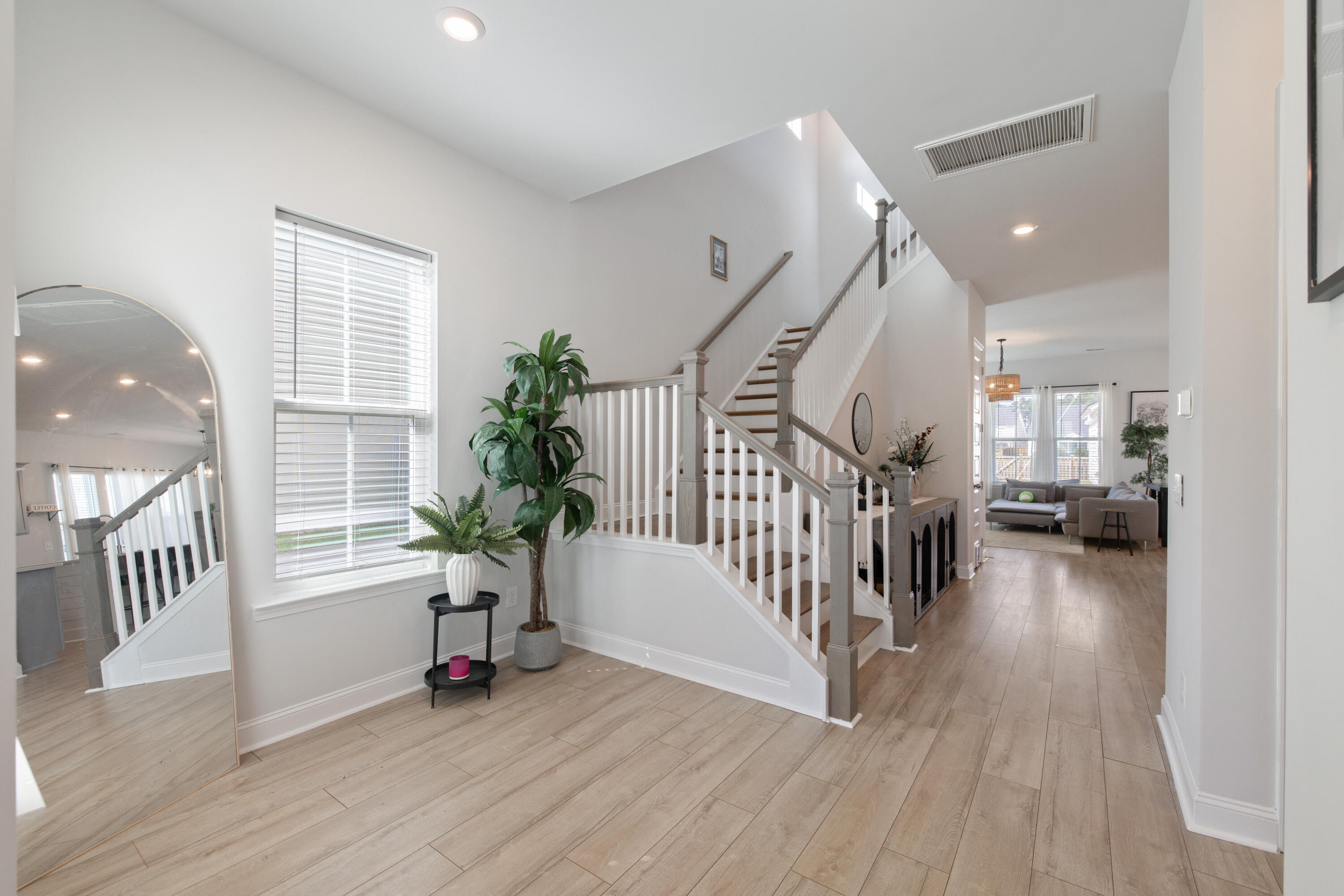 128 Oyster Tide Avenue