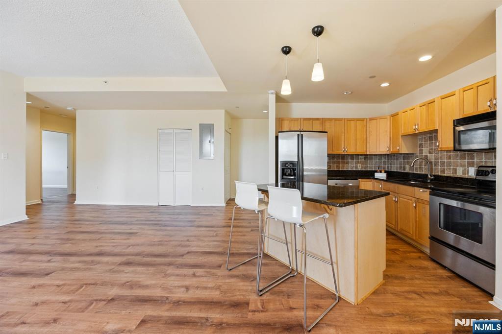 399 11th Street 301