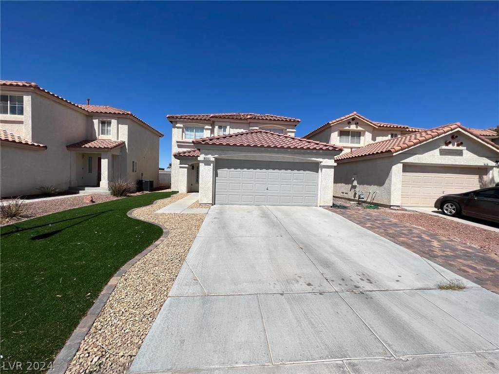 800 Ribbon Grass Avenue