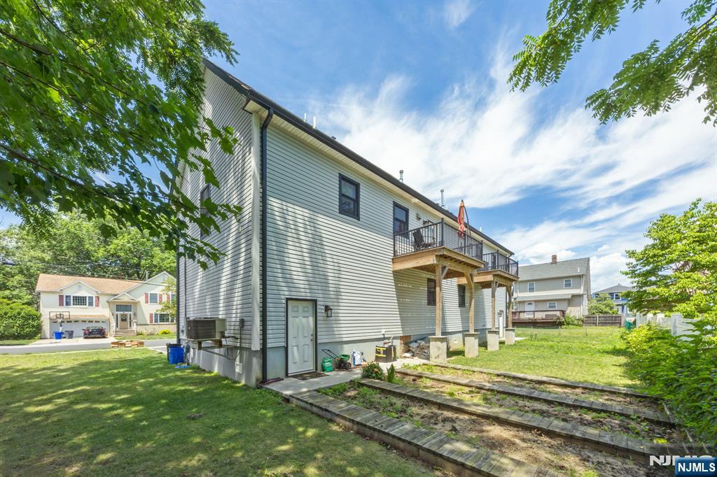 40 Frederick Street B