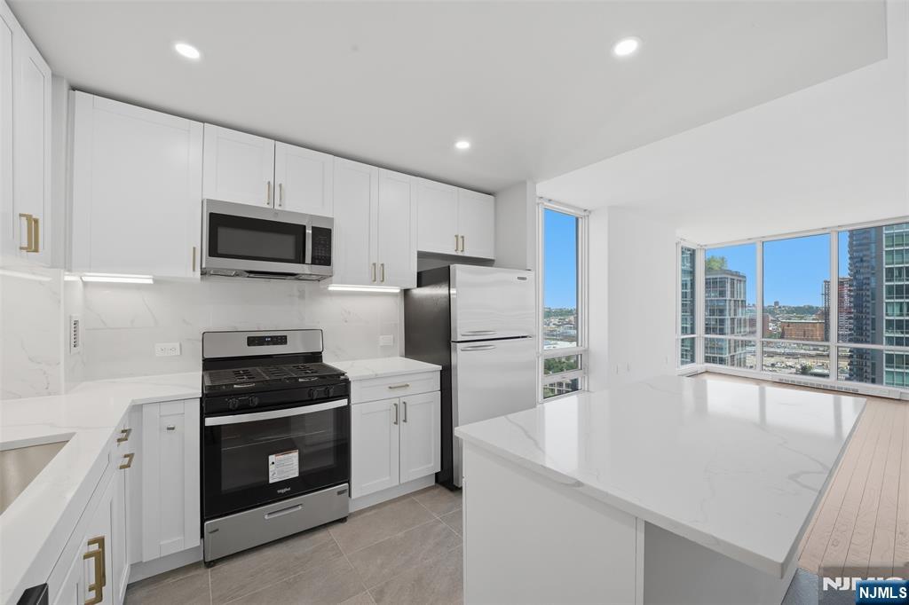 20 Newport Parkway 2012