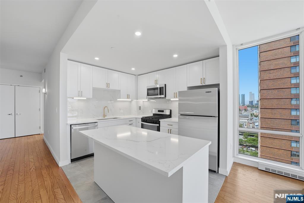 20 Newport Parkway 2012