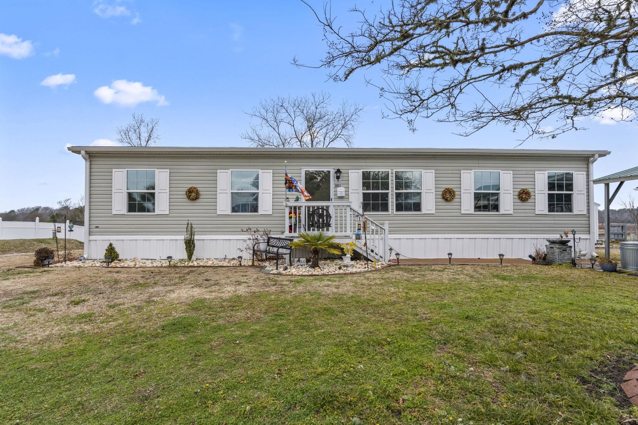 801 Waterway Dr.