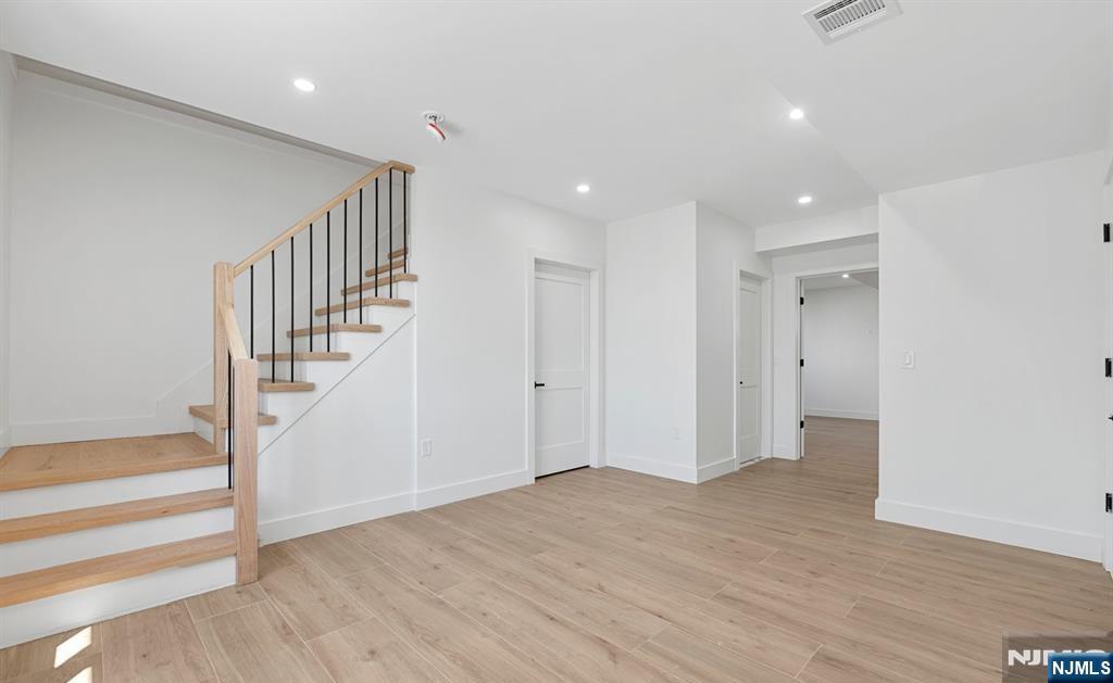 853 Pleasantview Terrace 1