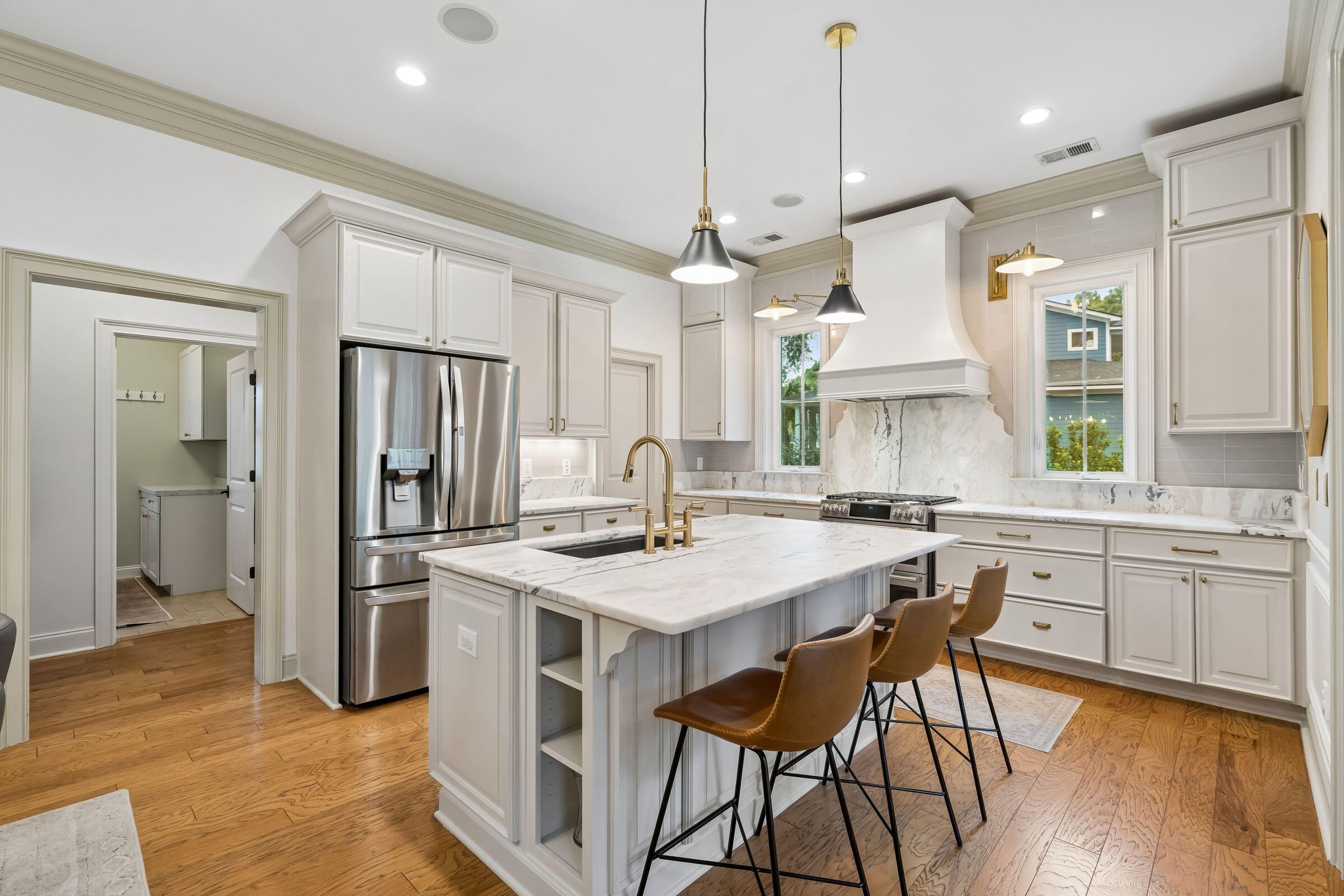 3012 Intracoastal View Drive