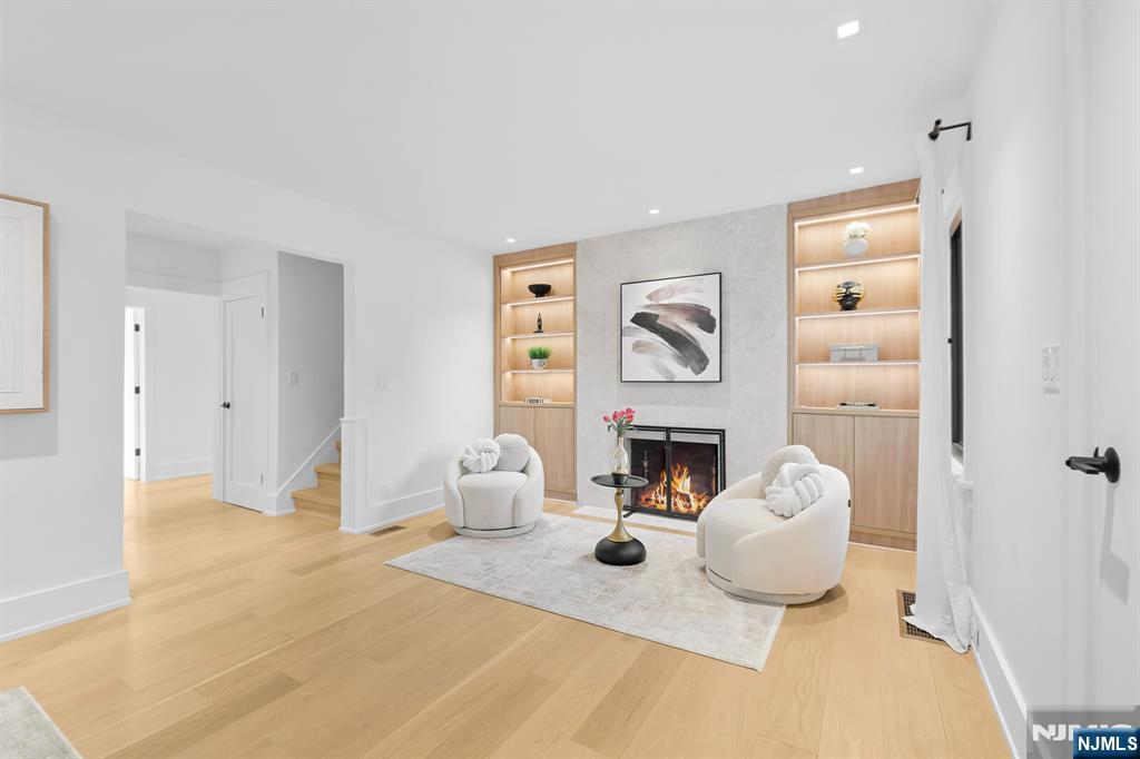 226 Avenue