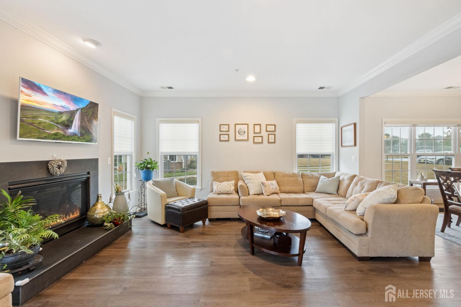 53 Morgan Way