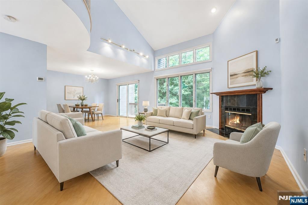 91 Lakeview Drive