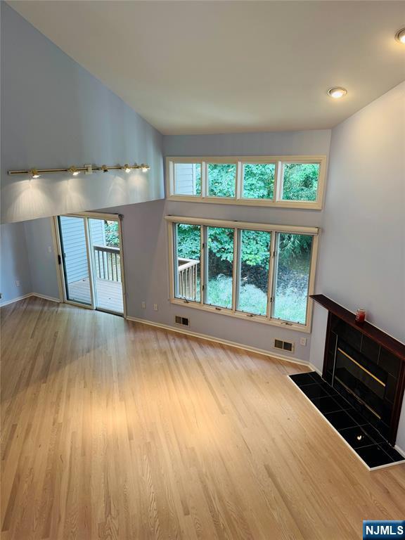 91 Lakeview Drive