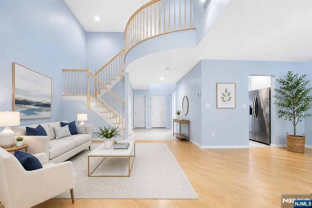 91 Lakeview Drive
