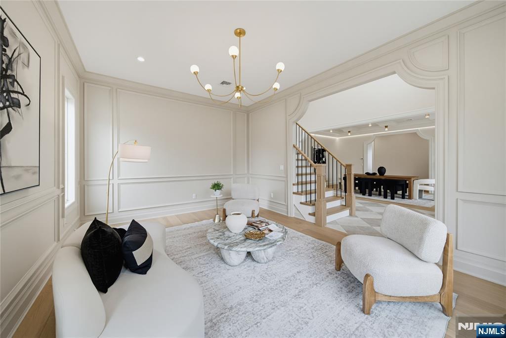 92 Oliver Road