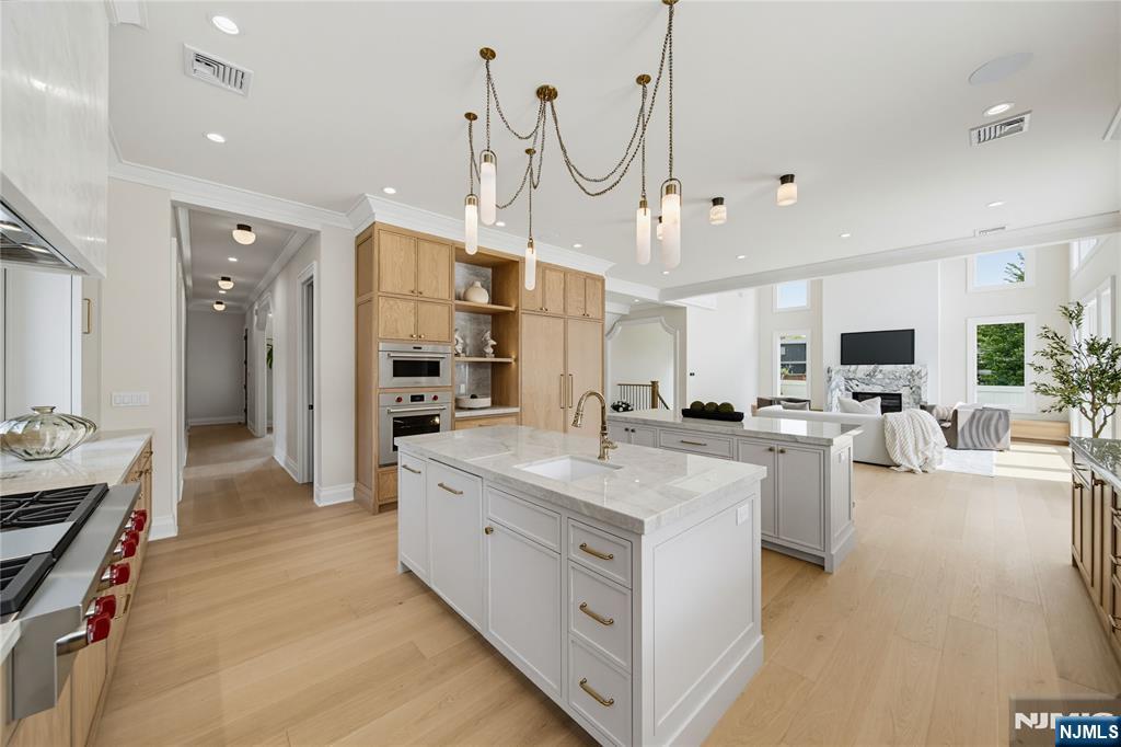 92 Oliver Road