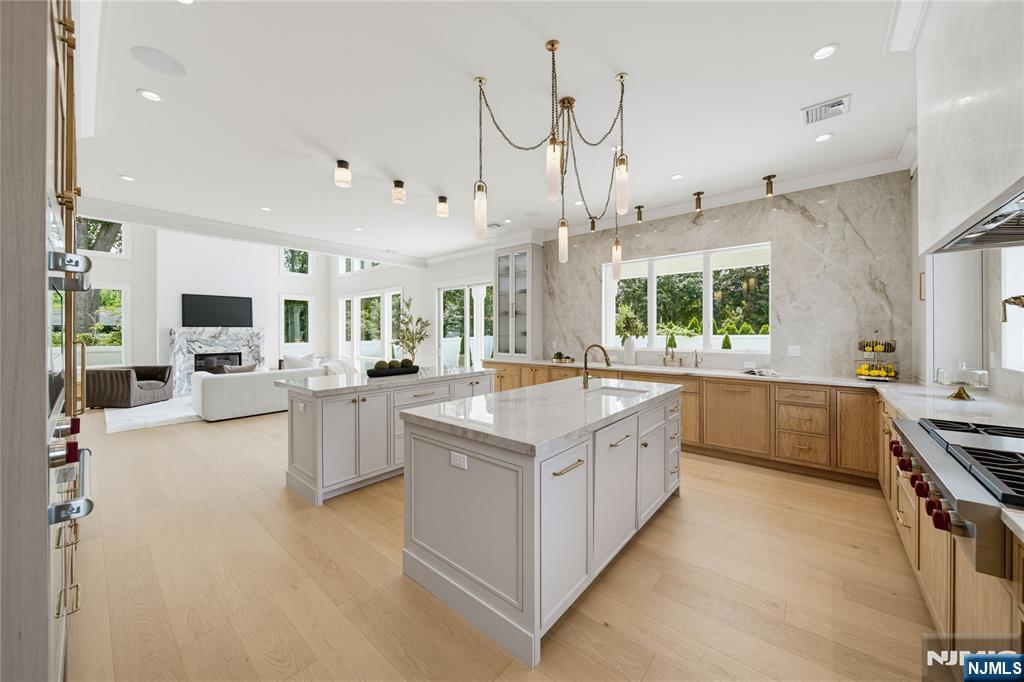 92 Oliver Road