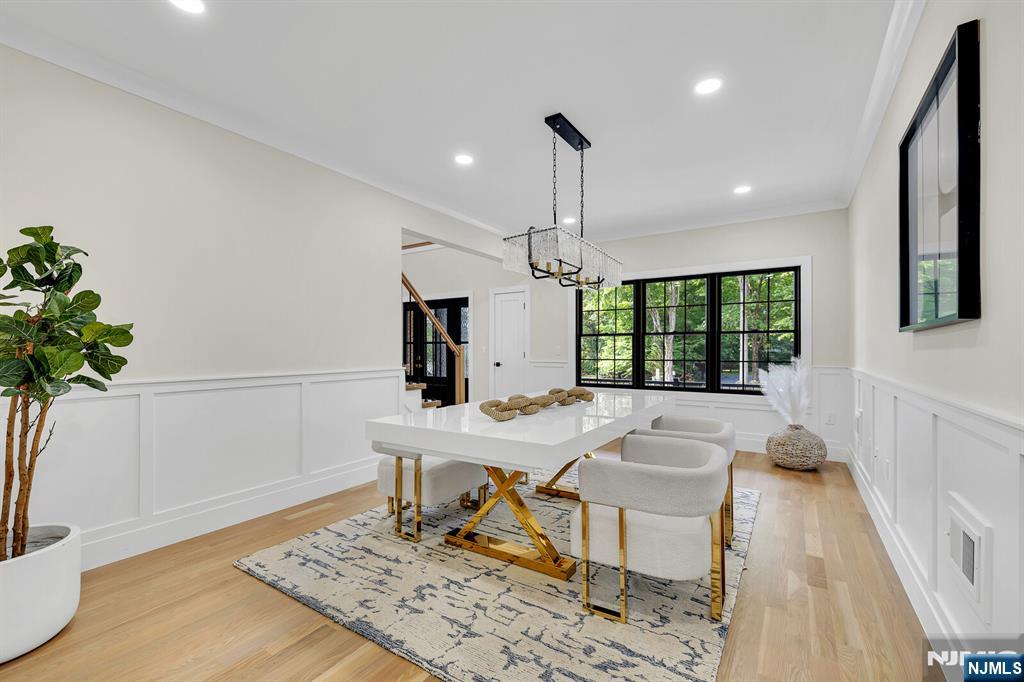 275 Beachwood Road